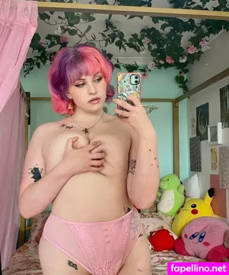 Strawbry OnlyFans Thumbnail #alJxjXdBVr