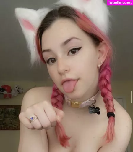 Strawburrykitten OnlyFans Thumbnail #Wk5EWzgXgZ