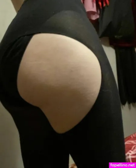 Strawbussycat OnlyFans Thumbnail #HQThNeEwm2