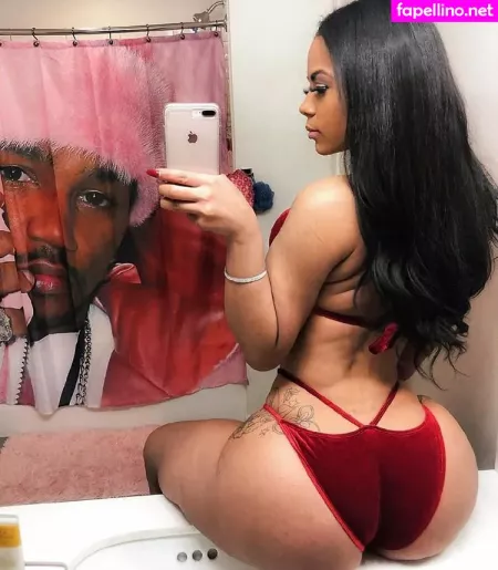 Strella Katt OnlyFans Thumbnail #lgYafZg8U2