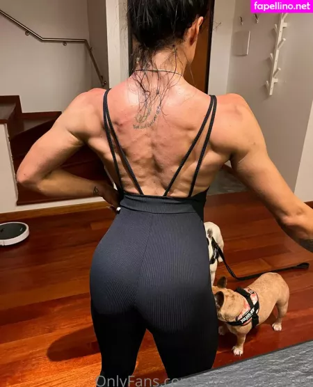 Strong Brunette OnlyFans Thumbnail #blQMH8HVXK