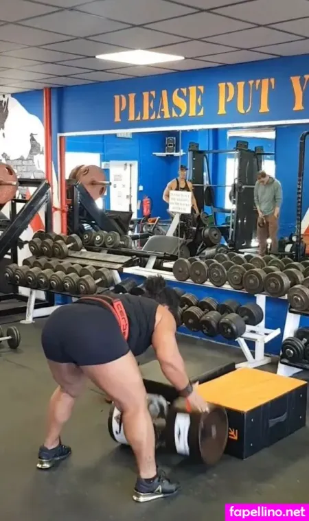 Strongwomen OnlyFans Thumbnail #kTwzaZyhss