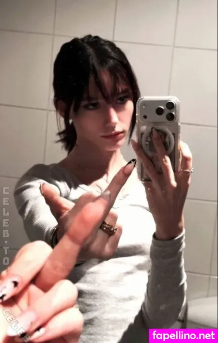 Strwberrii OnlyFans Thumbnail #upchLwE9ve