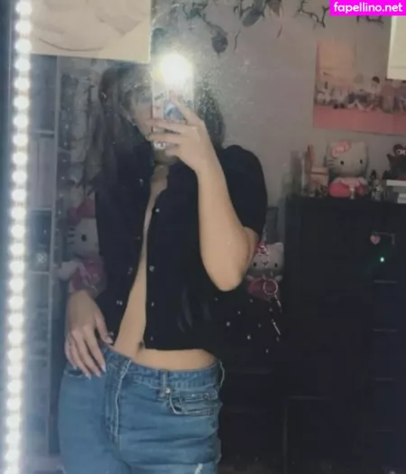 Strwberrylovers OnlyFans Thumbnail #MPXR4BUtI0