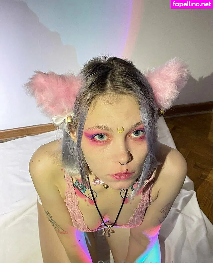 strwbrr, strxwberry1404 Nude Leaked OnlyFans Photo #3f11KHJTdi