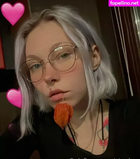 Strwbrr OnlyFans Thumbnail #cbZcPURmwS