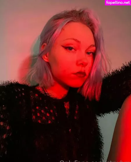 Strwbrr OnlyFans Thumbnail #nTJdLmiFB1