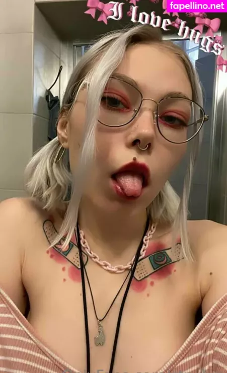 Strwbrr OnlyFans Thumbnail #wfN0ZVRAId