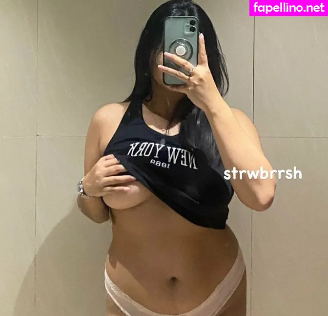 Straw, strawbootyy, strawbystraw, strwbrrsh Nude Leaked OnlyFans Photo #GIie98XTeU