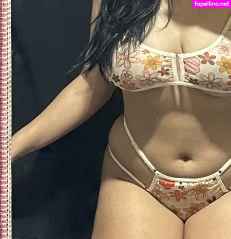 Strwbrrsh OnlyFans Thumbnail #ixkmkIM3EV