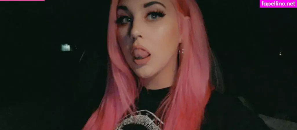 Strwbrry Cream OnlyFans Thumbnail #AHrlDoH44L