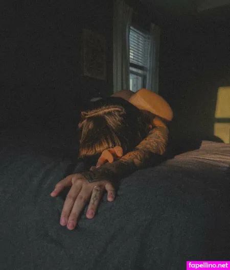 Stucklikehoney OnlyFans Thumbnail #LqtB70oXEh