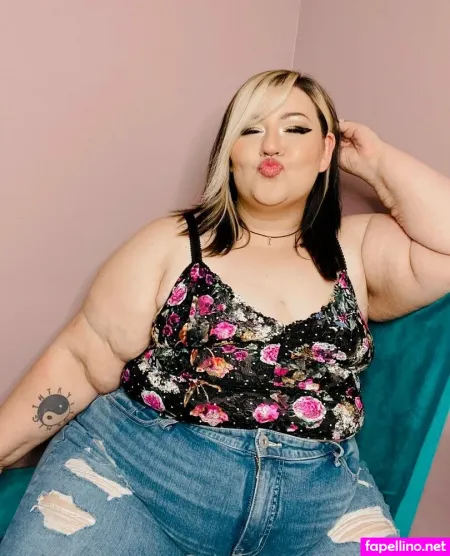 Stuffingkit OnlyFans Thumbnail #6XdPnFH0NZ