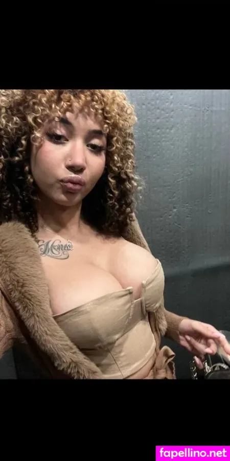 Stunnasandy OnlyFans Thumbnail #qF03YhbuB8