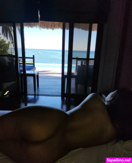 Stunningbella69 OnlyFans Thumbnail #9NHIUooZzF