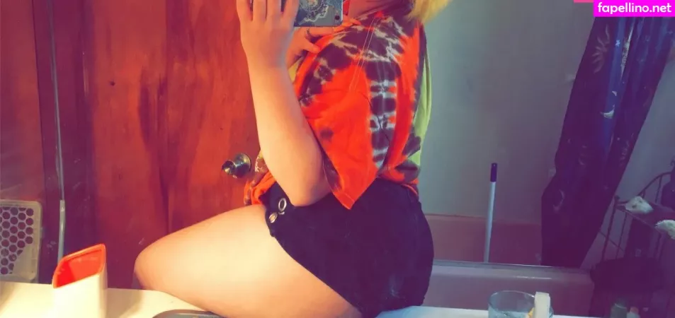 Stup1d Slut OnlyFans Thumbnail #HrnT6bq4BM