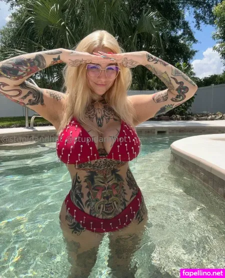 Stupiderandhotter 1 OnlyFans Thumbnail #GmI5EDgnAb