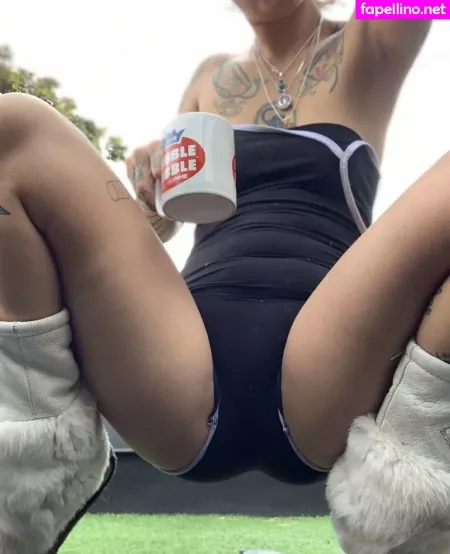 Stupidstepsister OnlyFans Thumbnail #LjF9T1RuSj