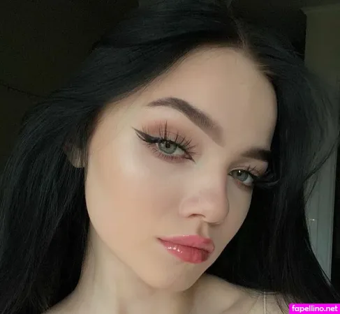 Stussy Montana OnlyFans Thumbnail #35W6UIrmQj