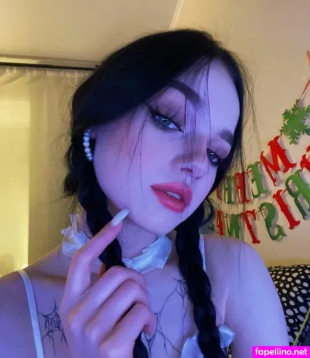 Stussy Montana OnlyFans Thumbnail #HBVSkKOqZe