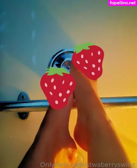 Stwaberryswing OnlyFans Thumbnail #UqGclQUz4x