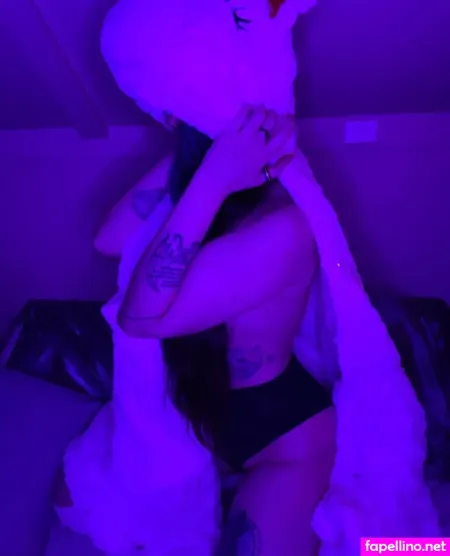 Styna OnlyFans Thumbnail #FmoVxBYyE3