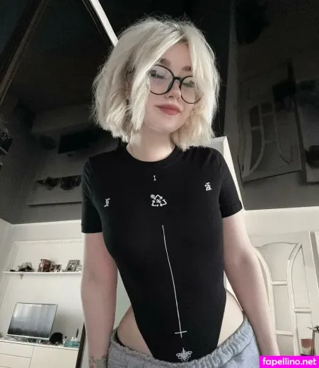 Su Ga R Ik OnlyFans Thumbnail #o0Cas3koIQ