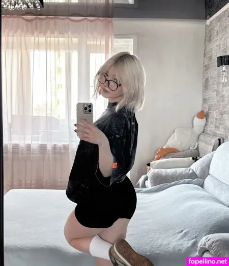 Su Ga R Ik OnlyFans Thumbnail #u17X7NncFt