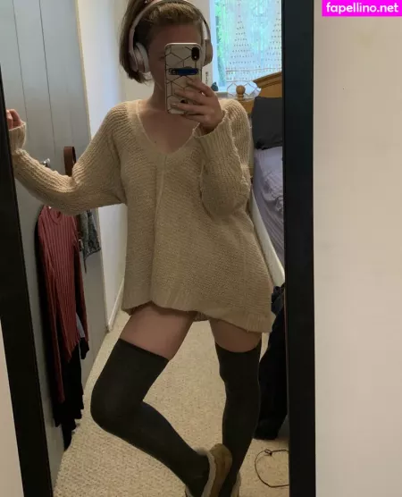 Submissive Gigi OnlyFans Thumbnail #BTDQD7Tro1