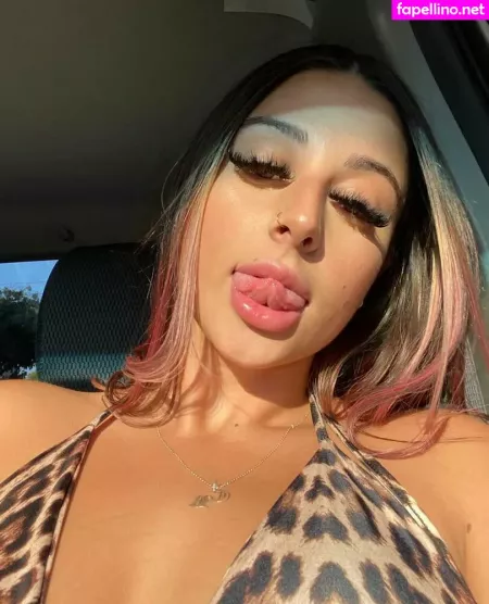 Submissive Skylar OnlyFans Thumbnail #Dn7j3qbm42