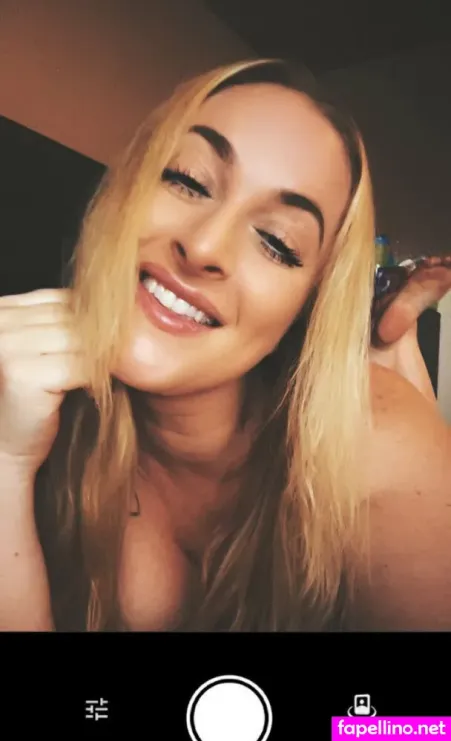 Submissivesasha12 OnlyFans Thumbnail #O61An9zVfO