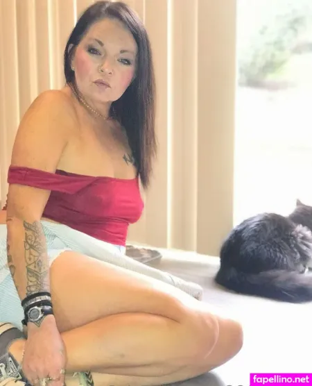 Submissthiss OnlyFans Thumbnail #yeSemAcEEd