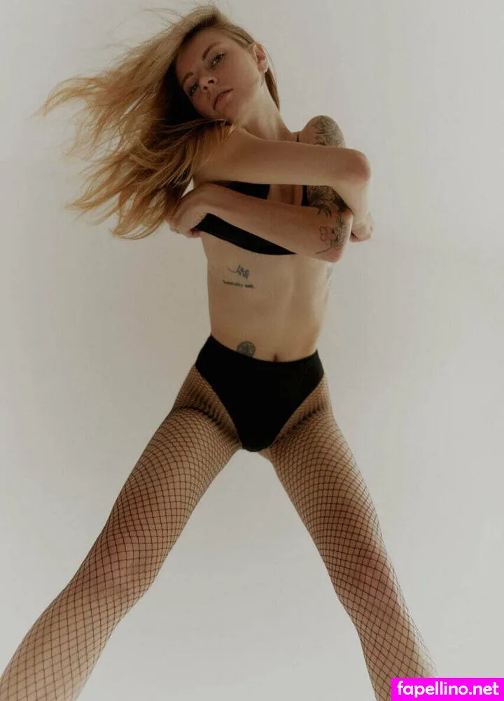 submit2athena, submit_to_athena Nude Leaked OnlyFans Photo #StTIF8DXOx