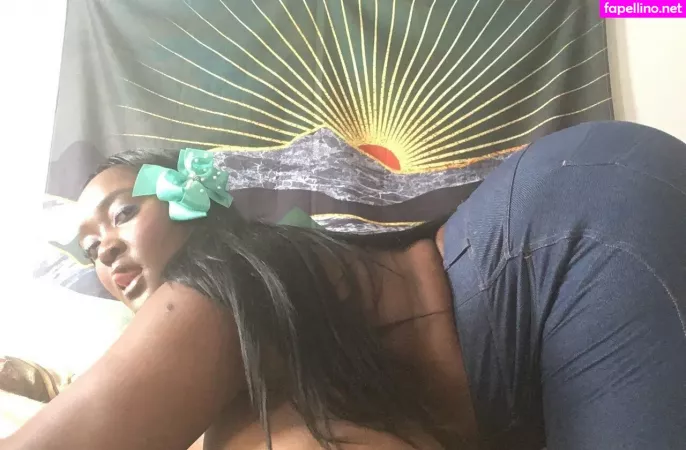 Submittress OnlyFans Thumbnail #BwGal45S7X