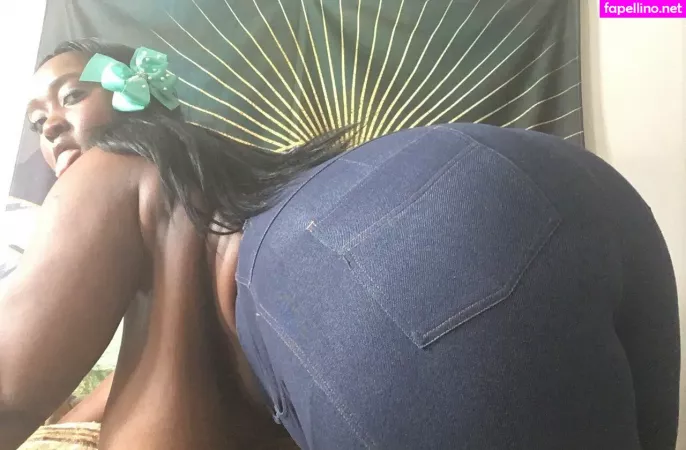 Submittress OnlyFans Thumbnail #Yv55JNS1fP