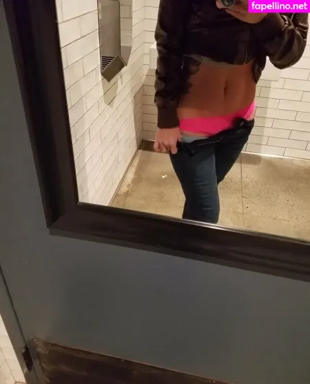 Subvivianfree OnlyFans Thumbnail #LpaDnF2idS