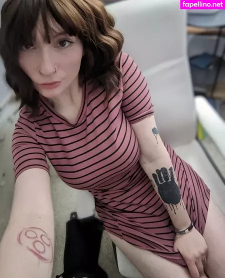 Succubuscolette OnlyFans Thumbnail #5ptU1nWhYR