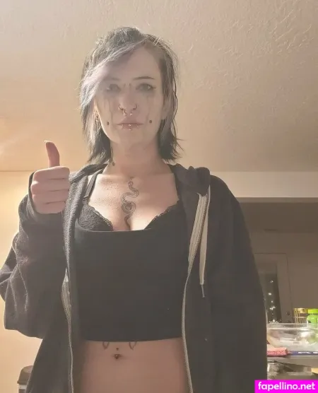 Succubusteeth OnlyFans Thumbnail #s0hthmkPCS