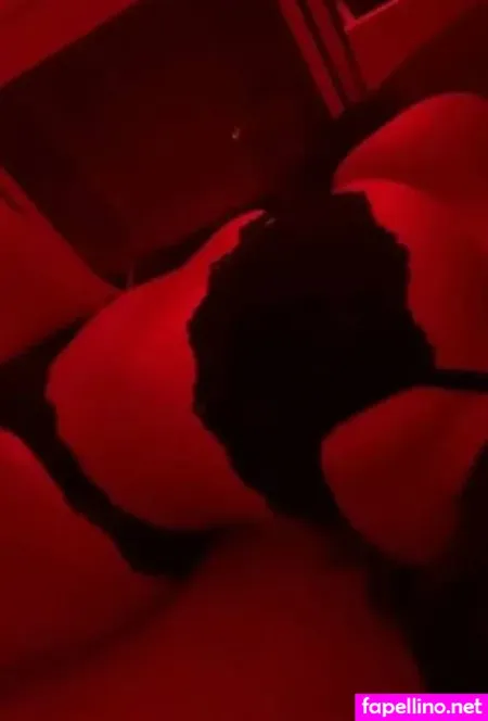 Sude Beren Ataselim OnlyFans Thumbnail #GaZStkSzew