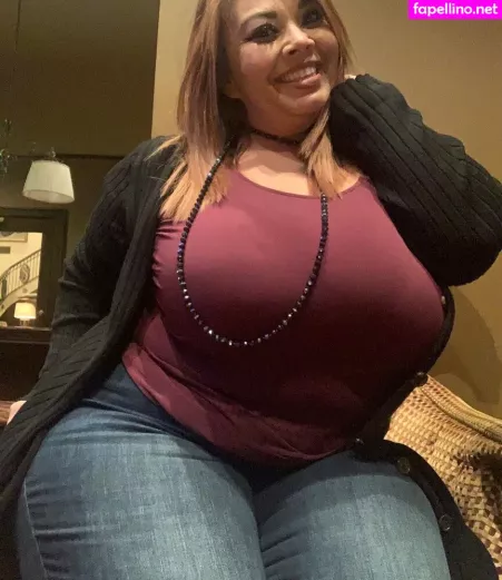 Sueann OnlyFans Thumbnail #uuVipzfkBK