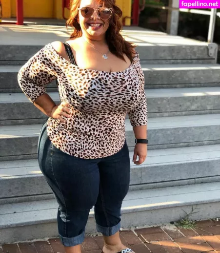 Sueann OnlyFans Thumbnail #xdWIBMextQ