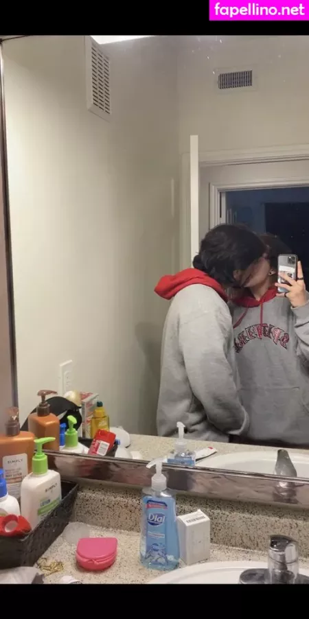 Suedmza OnlyFans Thumbnail #2DfBb38DN2