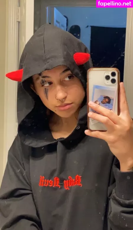 Suedmza OnlyFans Thumbnail #lLLJ32ieAE