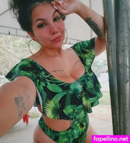 Suellen Pontes OnlyFans Thumbnail #vup63LeXM3