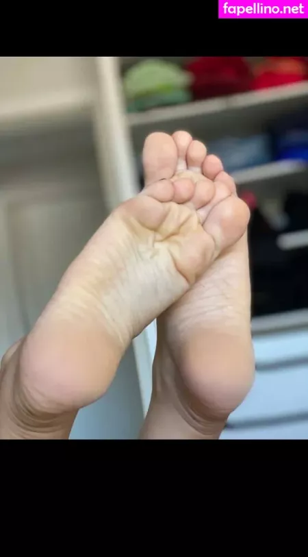 Suelyn Goncalves OnlyFans Thumbnail #3aaVK78Q96