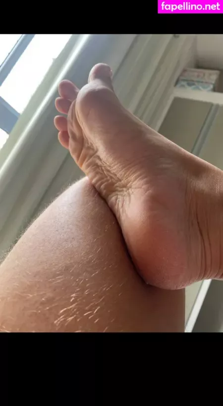 Suelyn Goncalves OnlyFans Thumbnail #pqks266877