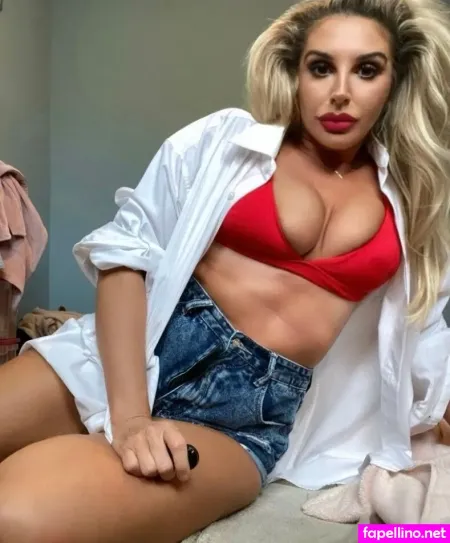 Suemcco11 OnlyFans Thumbnail #2OpaT7K06Z