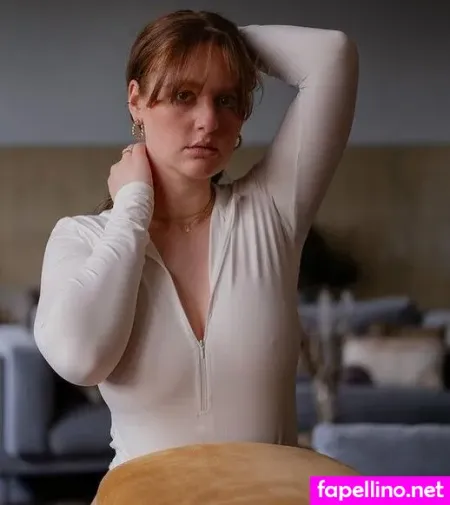 Suesses Rot OnlyFans Thumbnail #33fyH95Aj2