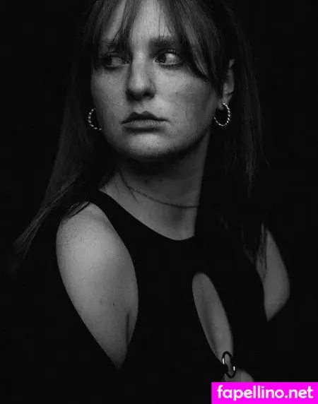 Suesses Rot OnlyFans Thumbnail #f2KUMXDN0A