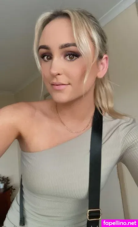Sugar Blondie OnlyFans Thumbnail #KzQjiyiE6h